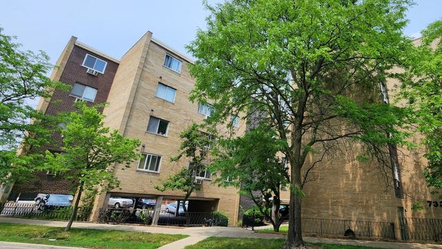 7320 N  Rogers Ave #308, Chicago, IL 60626