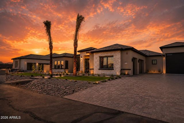 18142 W MISSOURI Avenue, Litchfield Park, AZ 85340