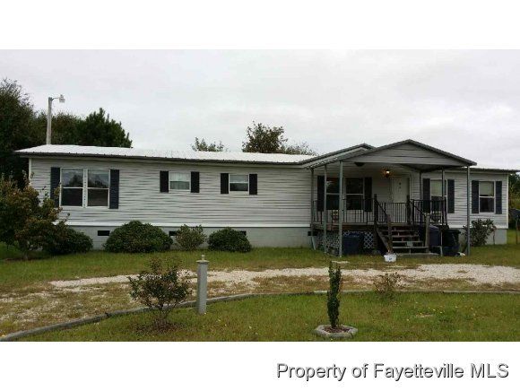 7339 Bronstein Dr, Parkton, NC 28371