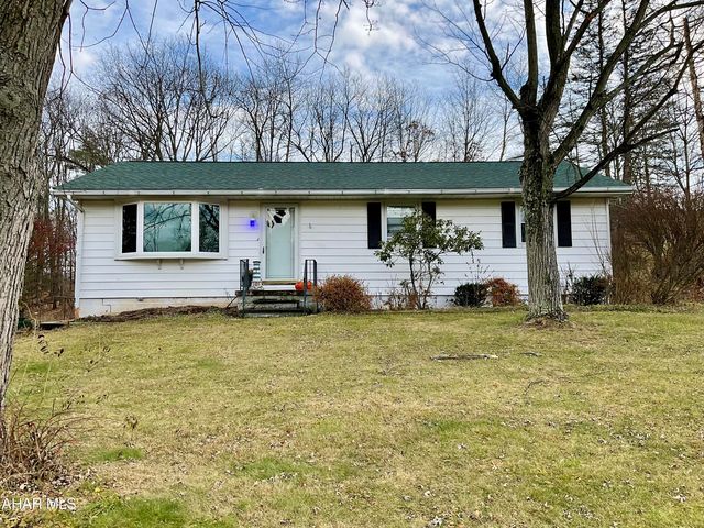 506 Grazierville Rd, Tyrone, PA 16686