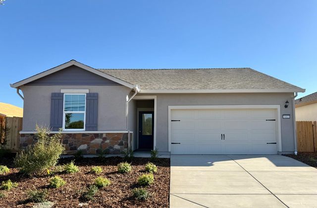 4412 Santa Fe Street, Riverbank, CA 95367