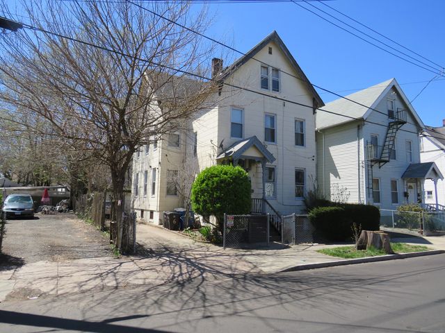 6 Lines St, New Haven, CT 06519