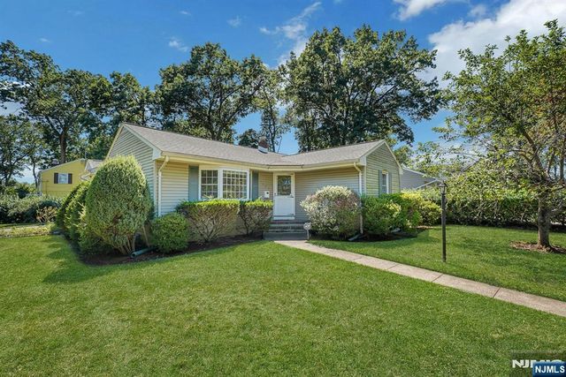 1205 S  10th St, South Plainfield, NJ 07080