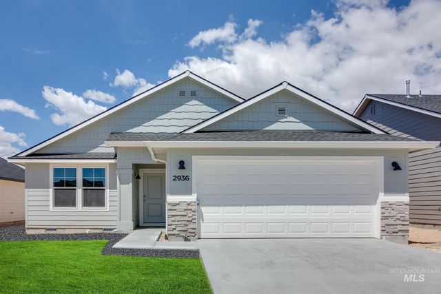 1890 SW Besra Dr, Mountain Home, ID 83647