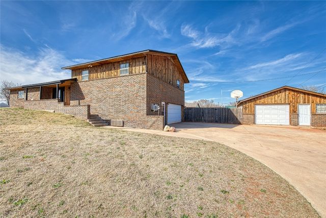 801 E  A Ave, Elk City, OK 73644