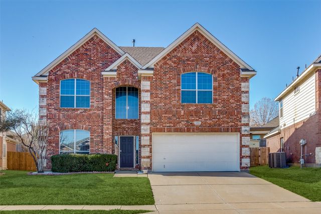 5805 Pearl Oyster Ln, Fort Worth, TX 76179