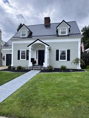 22 Bon Air Ave, Bradford, PA 16701