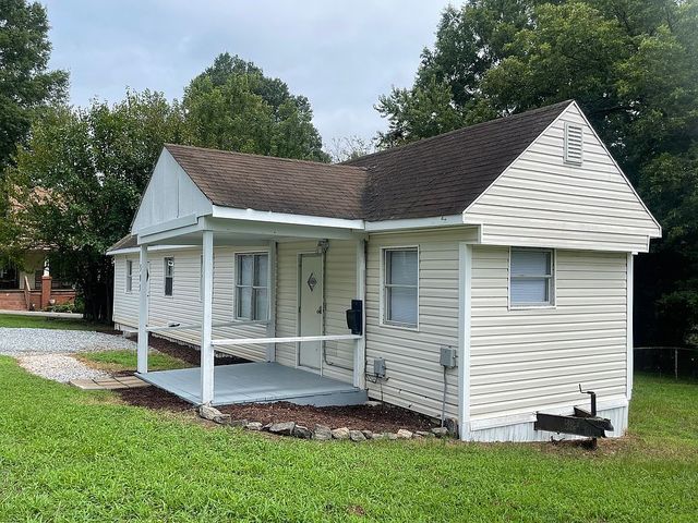 505 Oak St, Mooresville, NC 28115
