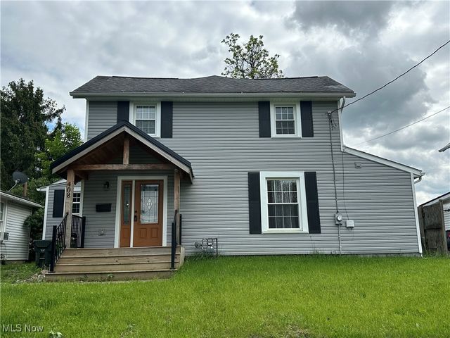 408 W  Paradise St, Orrville, OH 44667