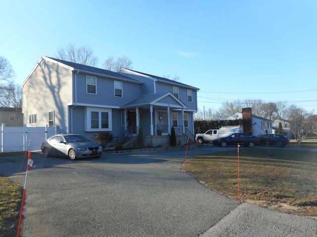 605 Child St, Warren, RI 02885