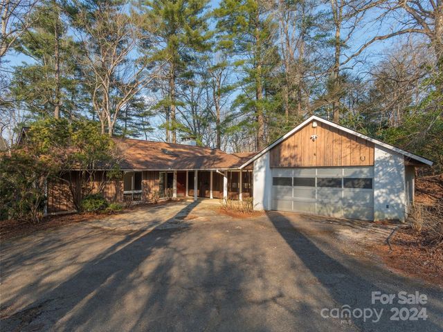 7 Eastwood Rd, Asheville, NC 28803