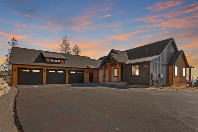 The Avery Plan in Timber Valley Estates, Deer Park, WA 99006