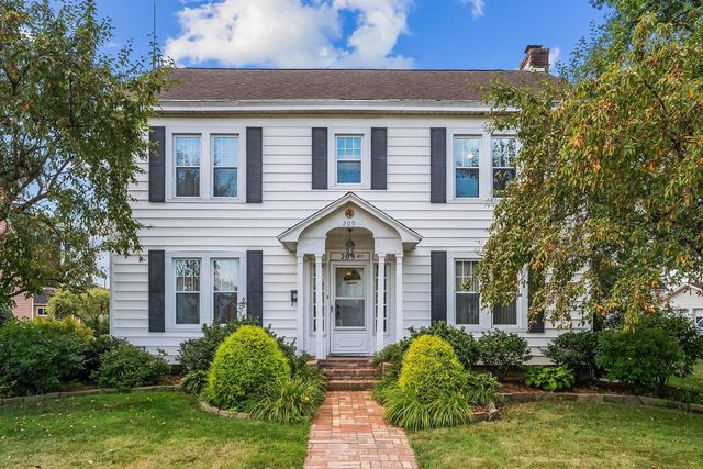 209 W  Russell Ave, West Lafayette, OH 43845
