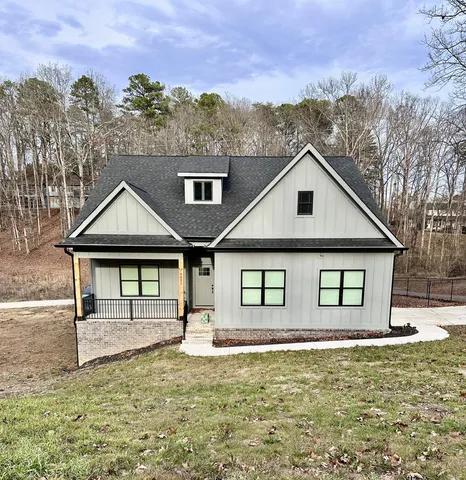 4027 Bow St NE, Cleveland, TN 37312