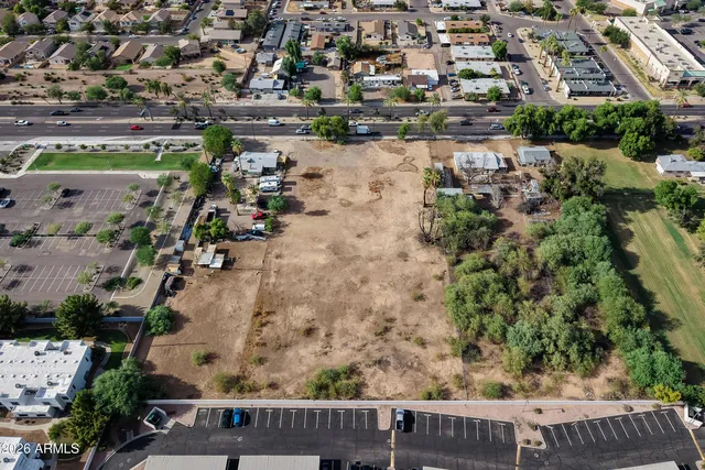 6837 W GLENDALE Avenue #-, Glendale, AZ 85303