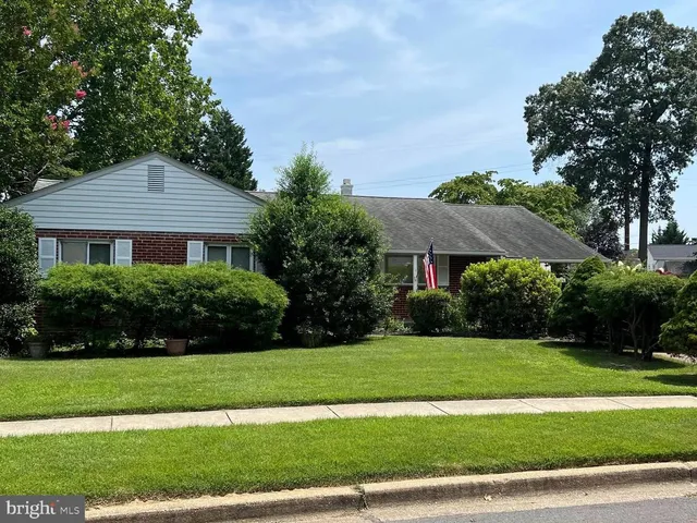 7959 Pipers Path, Glen Burnie, MD 21061