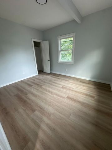 401 S  7th Ave #2F, Mount Vernon, NY 10550