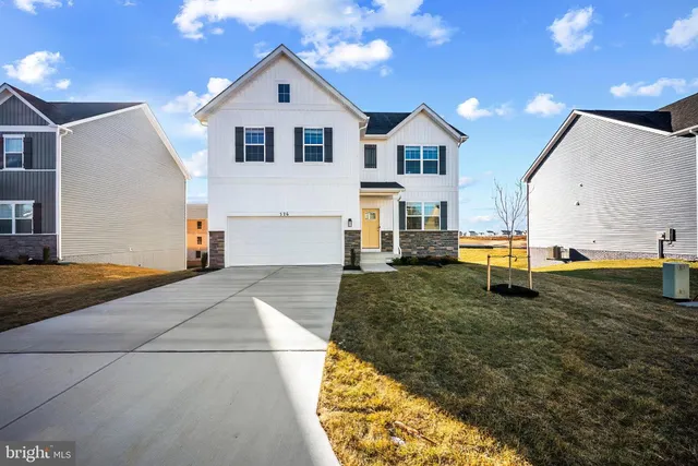 574 Atkinson St, Shenandoah Junction, WV 25442