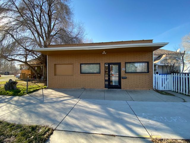 866 S  900 W, Salt Lake City, UT 84104