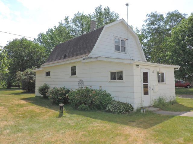 14050 Old 32 Hwy #32, Mountain, WI 54149