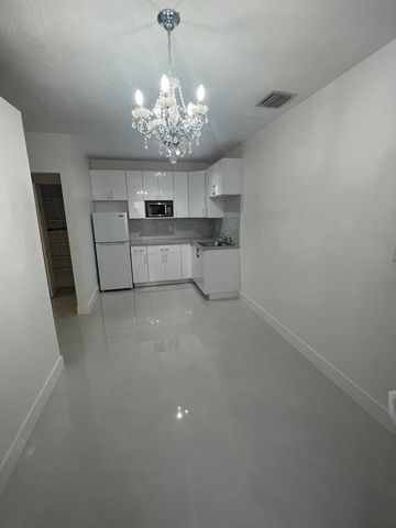 Address Not Disclosed, Miami, FL 33165