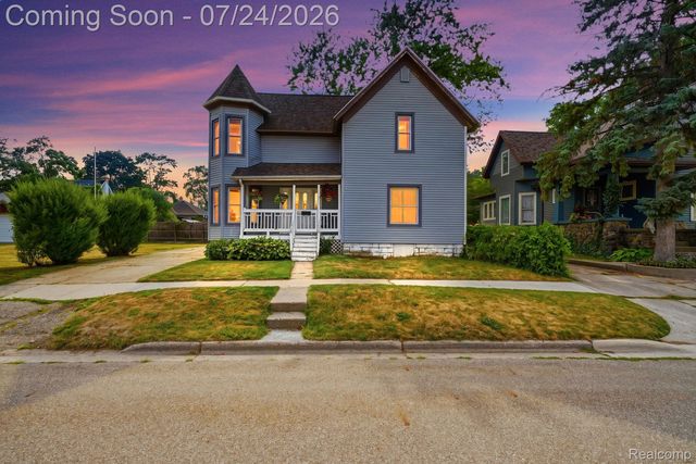 205 N  Mackinaw St, Durand, MI 48429