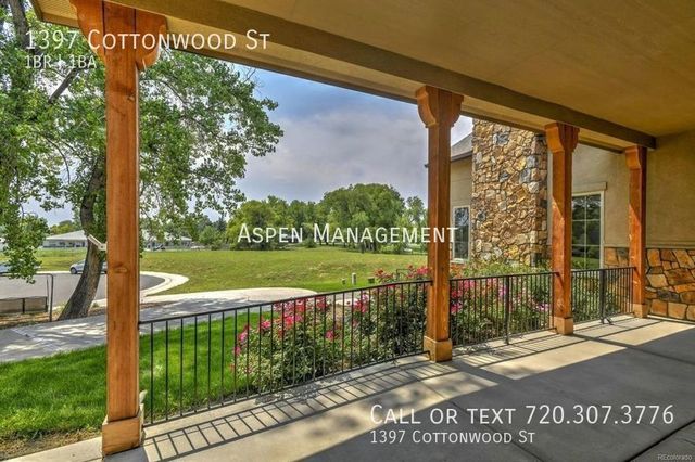 1397 Cottonwood St, Broomfield, CO 80020