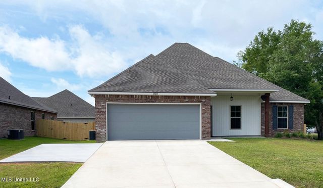 18251 Commission Rd, Long Beach, MS 39560