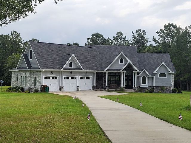 24900 Mare Point Dr, Pass Christian, MS 39571