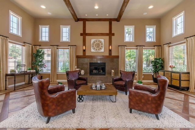 27082 Oneill Dr #621, Ladera Ranch, CA 92694