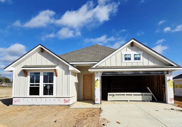 1519 Grace Acres Ln, Longview, TX 75605