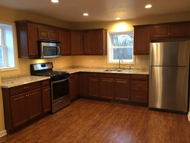 42 Ontario St, Oswego, NY 13126