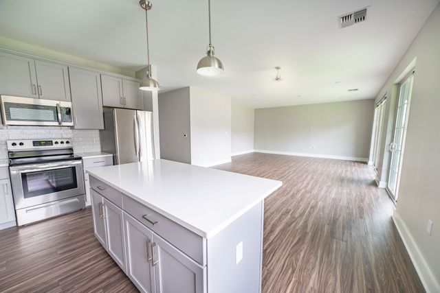 719 Bay Rd #0fb0142ba, Queensbury, NY 12804