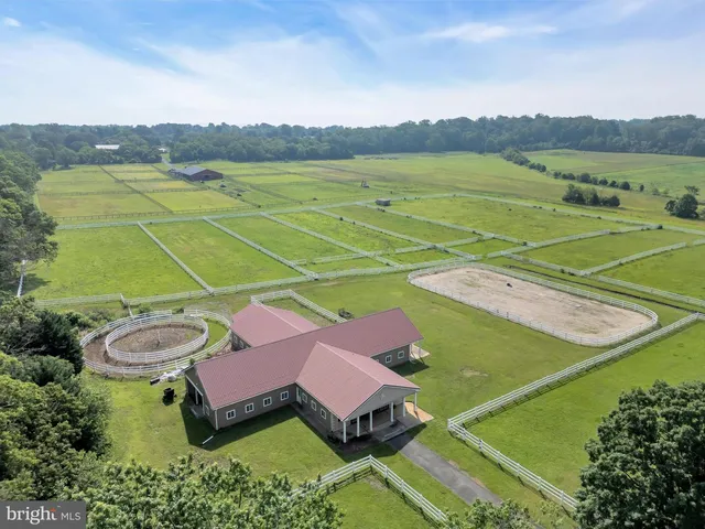 2770 Monmouth Rd, Jobstown, NJ 08041