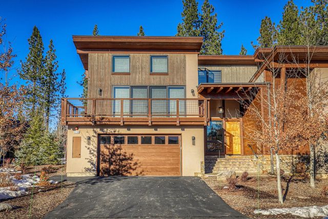 9130 Heartwood Dr, Truckee, CA 96161