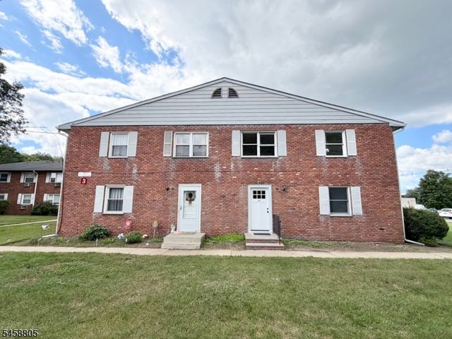 680 State Route 15 BLDG 3 #35, Lake Hopatcong, NJ 07849