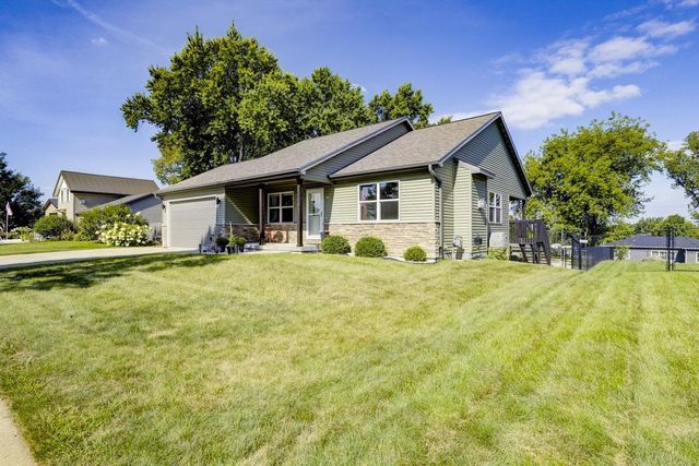 640 North Main Street, Fall River, WI 53932