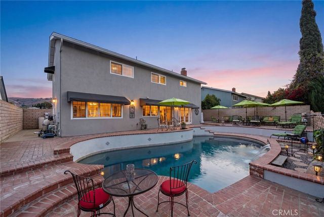 996 Northwood Ave, Brea, CA 92821