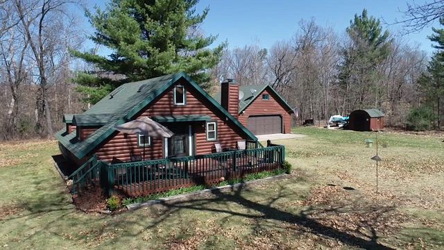 W1620 Cliff House Road, Lyndon Station, WI 53944