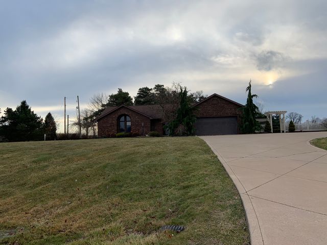 5521 Township Road 336, Millersburg, OH 44654