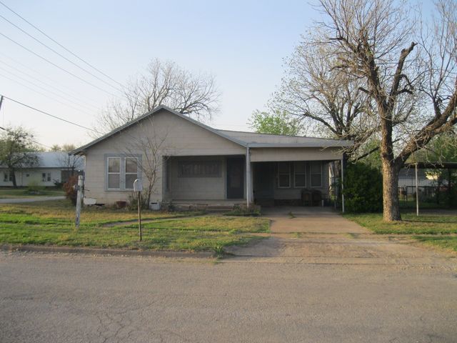 710 W  Wheeler St, Breckenridge, TX 76424