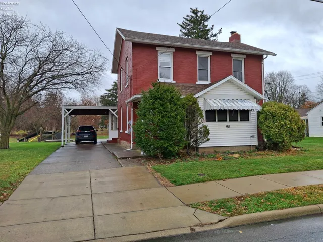 98 Milan Ave, Norwalk, OH 44857
