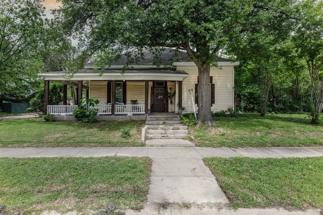 2216 Oneal St, Greenville, TX 75401