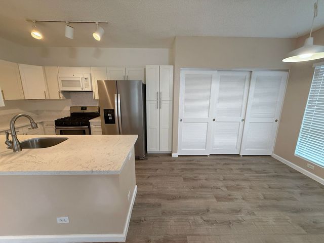 91-568 Puamaeole St #50A, Ewa Beach, HI 96706