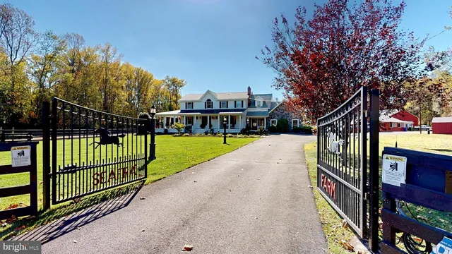 40 Cooper Tomlinson Rd, Medford, NJ 08055