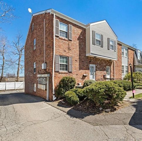 66 Seaside Ave #D, Stamford, CT 06902