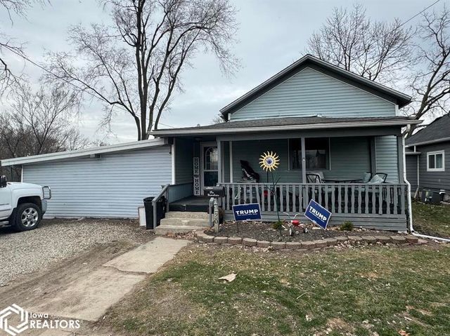 1120 S  16th St, Centerville, IA 52544