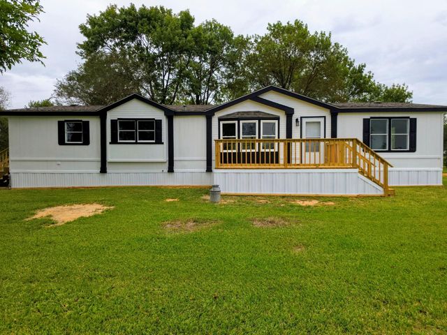 2674 County Road 2066, Hull, TX 77564