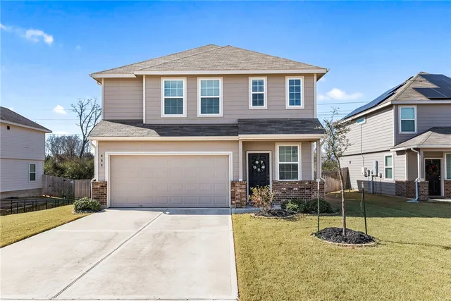 996 Crossing Dr, Bryan, TX 77803