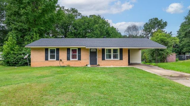 5407 Maltese Dr, Columbus, GA 31904